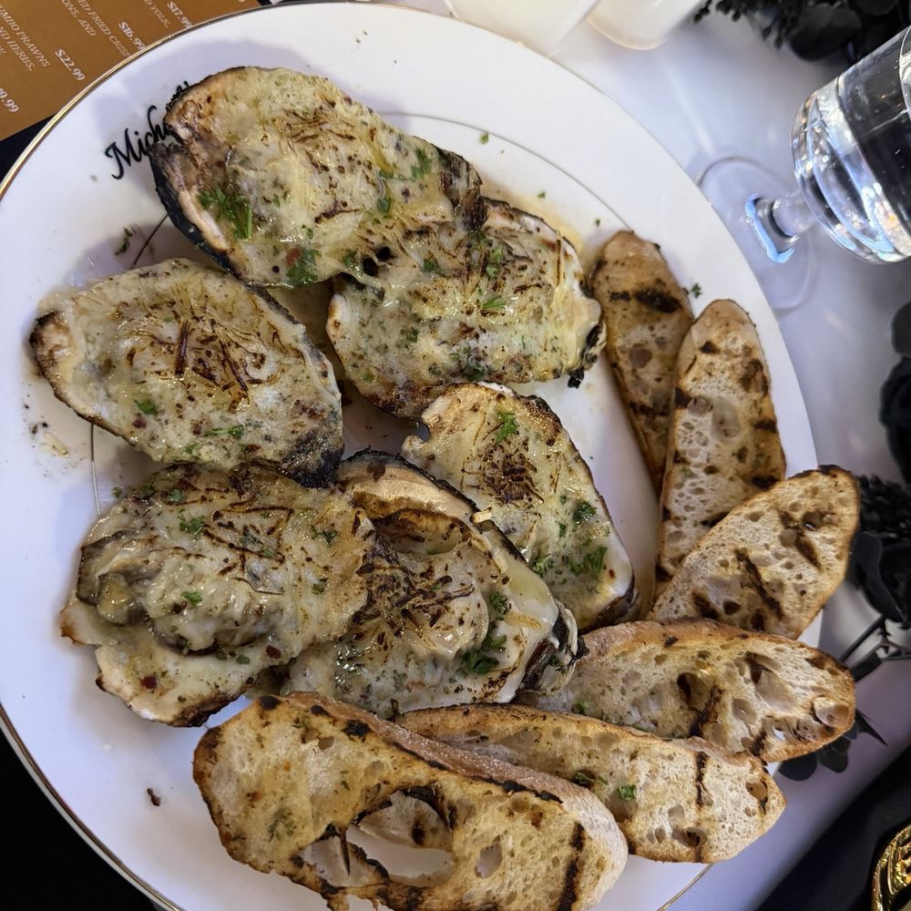 Michael's Restaurant - American Near Me - Upper Marlboro, Maryland