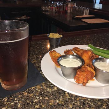 Mulligan's Pub - Beer and wings - Irish Near Me - Ponte Vedra Beach, Florida