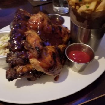 BLVD Kitchen & Bar - American Near Me - Minnetonka, Minnesota