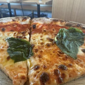 Cosmos Snack Bar - Pizza Near Me - Reno, Nevada