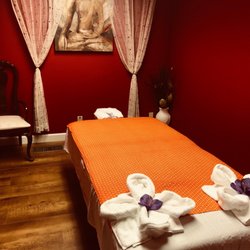 Healing Thai Massage - Inviting Treatment Room