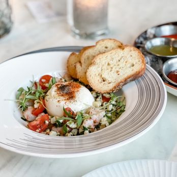 La Vie - Rock shrimp burrata - AMAZING - Cocktail Bars Near Me - Washington, DC, District of Columbia La Vie - Rock shrimp burrata - AMAZING - Cocktail Bars Near Me - Washington, DC, District of Columbia