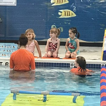 Goldfish Swim School - Swimming Lessons/Schools Near Me - Charlotte, North Carolina