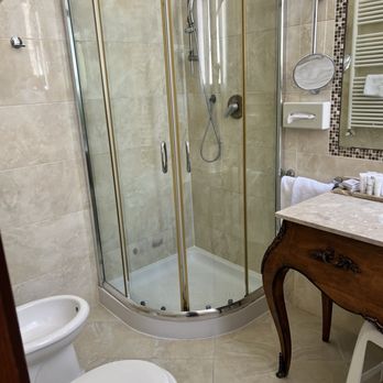 Pesaro Palace - Hotels Near Me - Venezia, VE Pesaro Palace - Hotels Near Me - Venezia, VE