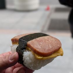 Katagiri Japanese Grocery - Spam and egg rice ball