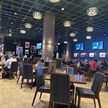Tin Lizard Bar & Grill - Dining Area - Sports Bars Near Me - Mulvane, Kansas Tin Lizard Bar & Grill - Dining Area - Sports Bars Near Me - Mulvane, Kansas