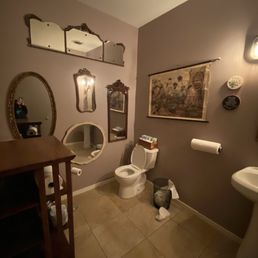 Nice restroom Nice restroom