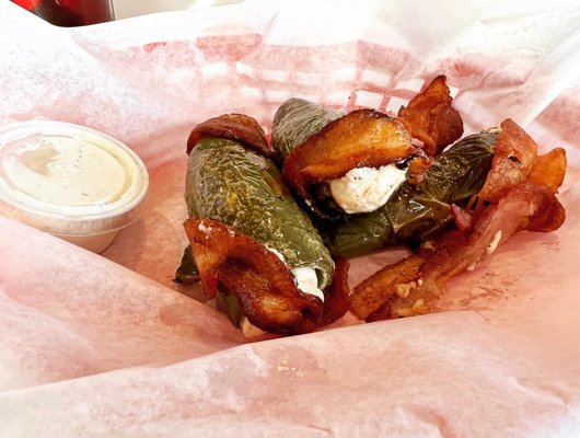 Roadhouse Bastrop by null