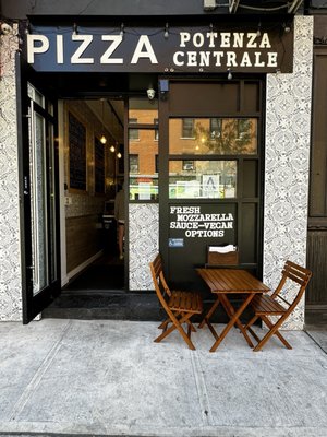 Potenza Centrale by null