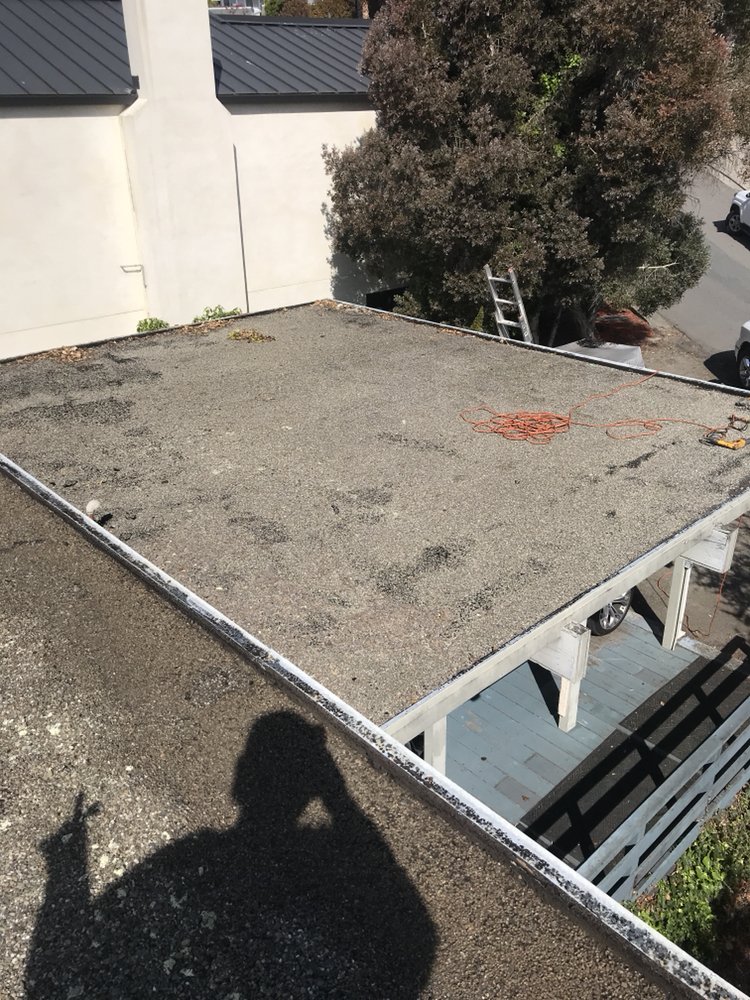 Slide of Francos Roofing