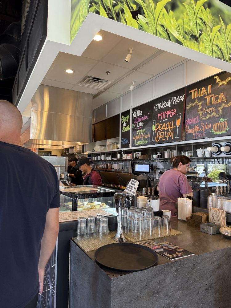 Baguette Cafe - Photo 2