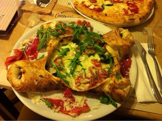 Pizzeria Concettina ai Tre Santi by null