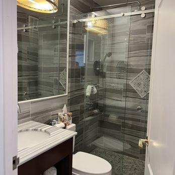 Kimberly Hotel - The perfect bathroom for a vacation! - Hotels Near Me - New York, New York