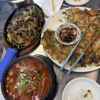 Annangol Restaurant - Seafood pancake - Korean Near Me - Annandale, Virginia Annangol Restaurant - Seafood pancake - Korean Near Me - Annandale, Virginia