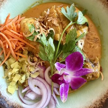 Attarote Thai - Kao Soi Gai - Thai Near Me - East Rutherford, New Jersey
