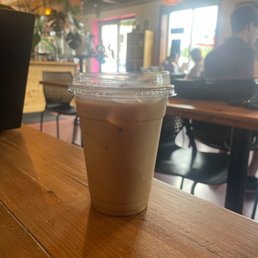 Iced Mallow Latte