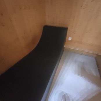 ANA Lounge - Rest room bed - Airport Lounges Near Me - Lisbon, 11