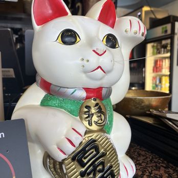 O Sushi - Register cat - Sushi Bars Near Me - Los Angeles, California