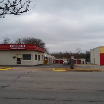 U-Store-It - Self Storage Near Me - Fort Worth, Texas