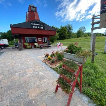 Sir Smoke A Lot BBQ - Sir Smoke A Lot's BBQ Barn - Barbeque Near Me - Saint Croix Falls, Wisconsin