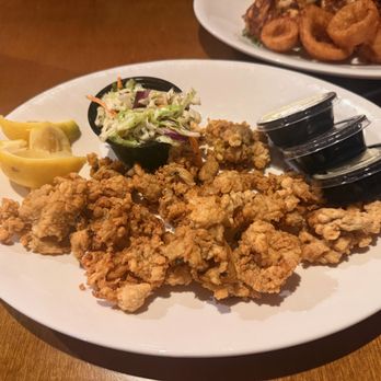 Eagle Grill & Oyster Bar - Fried Whole Belly Ipswitch Clams with Coleslaw - Seafood Near Me - Greenacres, Florida Eagle Grill & Oyster Bar - Fried Whole Belly Ipswitch Clams with Coleslaw - Seafood Near Me - Greenacres, Florida
