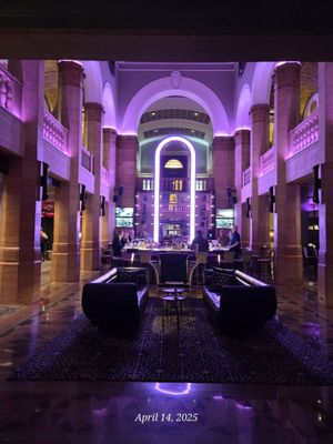 THE MIDLAND HOTEL, Chicago, a Tribute Portfolio Hotel by null