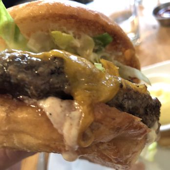 Marlowe - Juice burger ! - Diners Near Me - San Francisco, California Marlowe - Juice burger ! - Diners Near Me - San Francisco, California