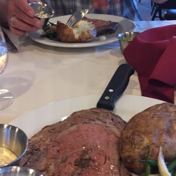 Blue Lake Bistro at Snowflake Lodge - Prime Rib - New American Near Me - Arnold, California