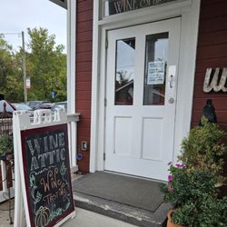 The Wine Attic - Cutesy wine shop w plenty of shopping options.