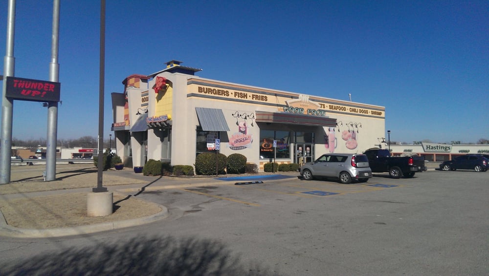 A&W RESTAURANT 1109 S Garth Brooks Blvd, Yukon, Oklahoma Burgers