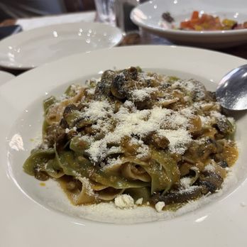 Maccheroni Republic - Italian Near Me - Los Angeles, California