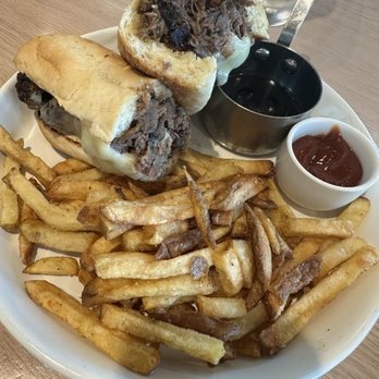 The Hope Farm - French dip sandwich - Wine Bars Near Me - Fairhope, Alabama