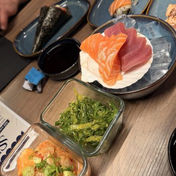 Sea-San Sushi Bar - Seaweed salad and sushi. - Sushi Bars Near Me - Orlando, Florida Sea-San Sushi Bar - Seaweed salad and sushi. - Sushi Bars Near Me - Orlando, Florida