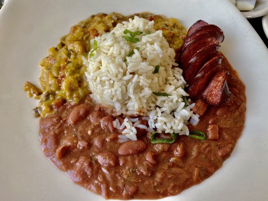 Oak Alley Plantation by null