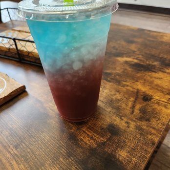 MoCo Nutrition - a blue and red drink on a table - Juice Bars & Smoothies Near Me - Germantown, Maryland