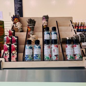 The Nook - Hand sanitizers and small dried bouquets - Gelato Near Me - Ukiah, California