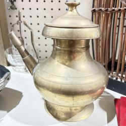 Super Thrift - Tibetan water jug