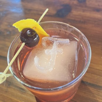 Finney's Crafthouse - Orange - Old fashioned - New American Near Me - Orange, California Finney's Crafthouse - Orange - Old fashioned - New American Near Me - Orange, California