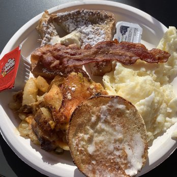 Konito's Cafe - Big Breakfast #2 with egg whites, split - Breakfast & Brunch Near Me - San Diego, California