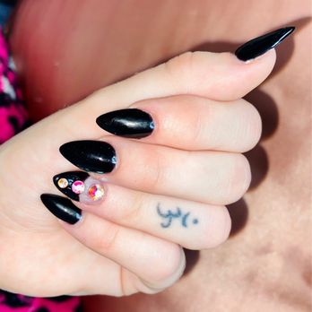 Nails II - Acrylics + nail art - Nail Salons Near Me - Houghton Lake, Michigan Nails II - Acrylics + nail art - Nail Salons Near Me - Houghton Lake, Michigan