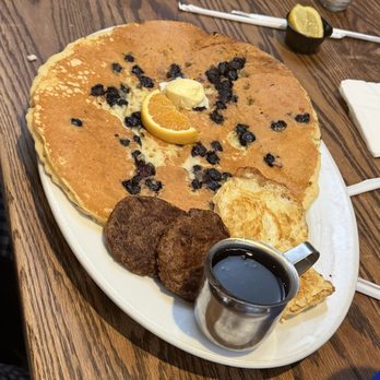 Hash House A Go Go - Blueberry Pancake and Turkey Patties!!! - New American Near Me - Las Vegas, Nevada Hash House A Go Go - Blueberry Pancake and Turkey Patties!!! - New American Near Me - Las Vegas, Nevada
