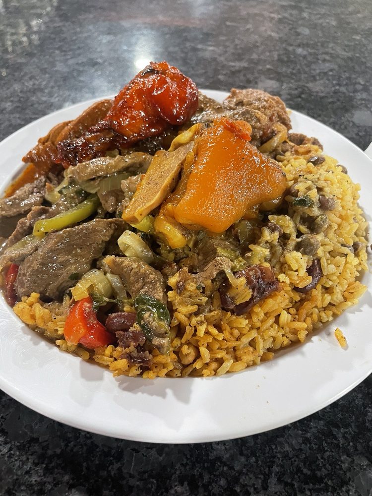 La Sonrisa Restaurant