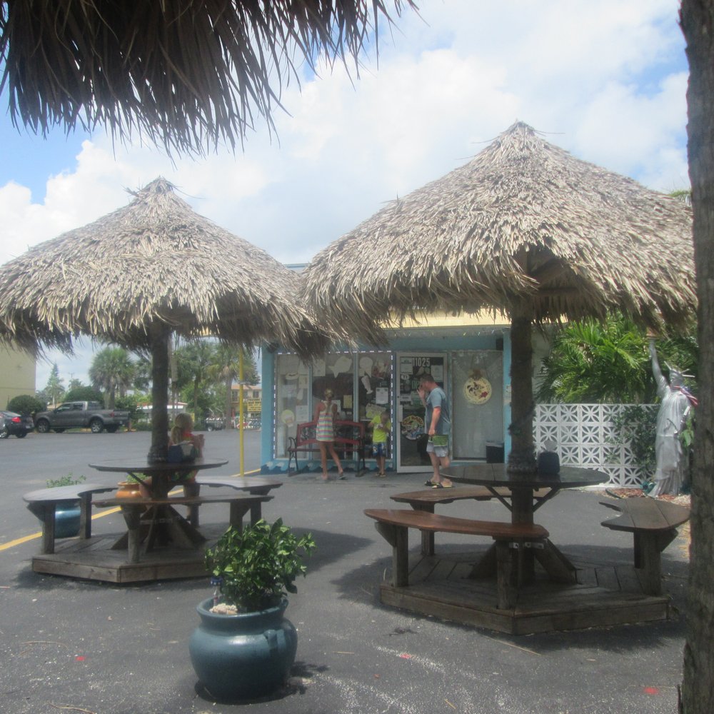 Super Scoops - Ice Cream & Frozen Yogurt Near Me - Treasure Island, Florida Super Scoops - Ice Cream & Frozen Yogurt Near Me - Treasure Island, Florida