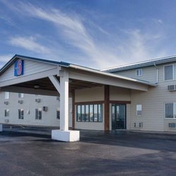 Motel 6 - Exterior