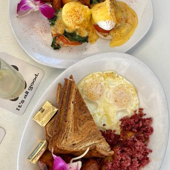 Nauti Dawg - Corned beef hash and egg Benedict - Seafood Near Me - Lighthouse Point, Florida Nauti Dawg - Corned beef hash and egg Benedict - Seafood Near Me - Lighthouse Point, Florida