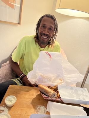 Fred's Meat & Bread by null