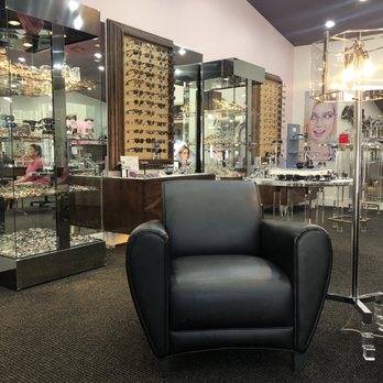 Desert Eye - Stylish decor - Optometrists Near Me - Tempe, Arizona