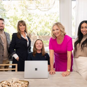Stacy Sheeley Homes - Realty One Group - The Stacy Sheeley Team - Real Estate Agents Near Me - Las Vegas, Nevada Stacy Sheeley Homes - Realty One Group - The Stacy Sheeley Team - Real Estate Agents Near Me - Las Vegas, Nevada