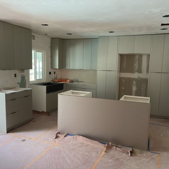 Ramírez help - European cabinets install - Handyman Near Me Ramírez help - European cabinets install - Handyman Near Me