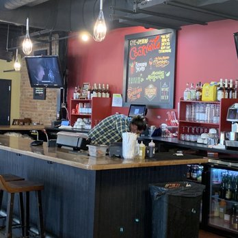 Ruby Sunshine Knoxville - Bar area - Breakfast & Brunch Near Me - Knoxville, Tennessee